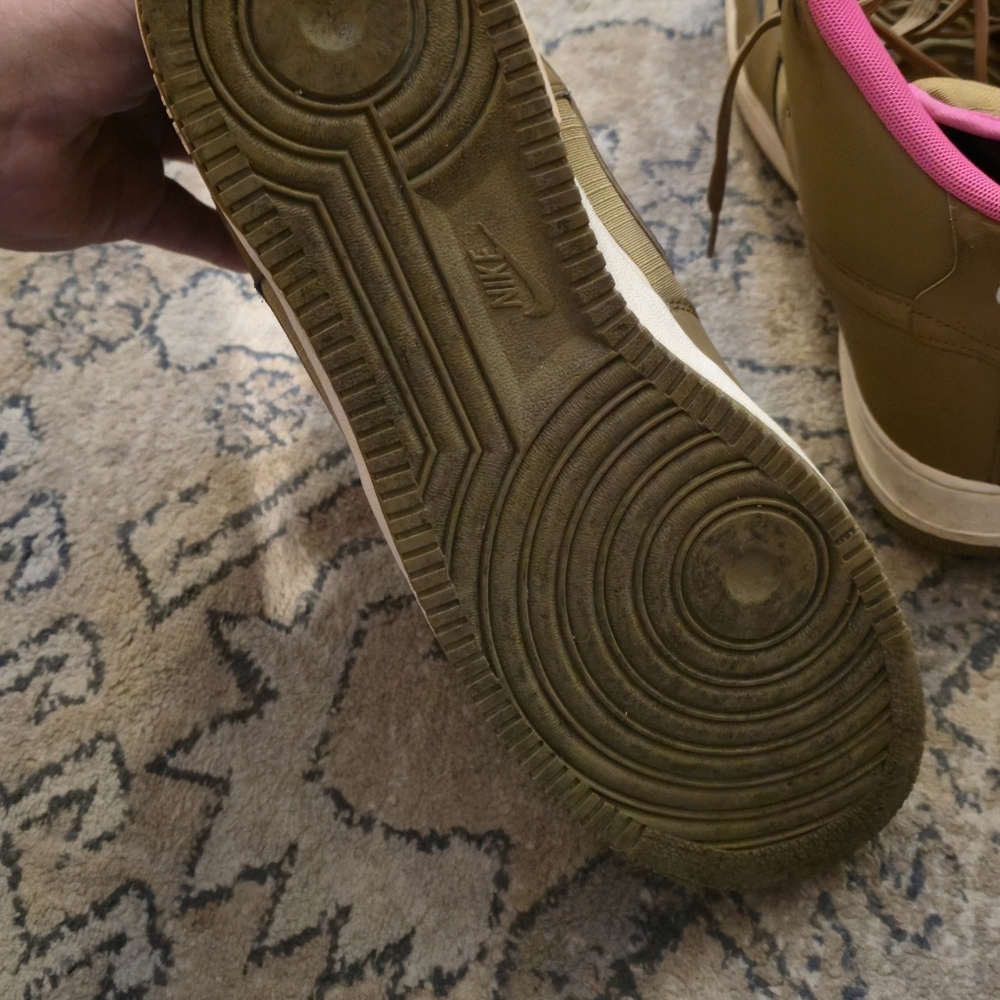 Nike Air Force 1 - Picture 6 of 6